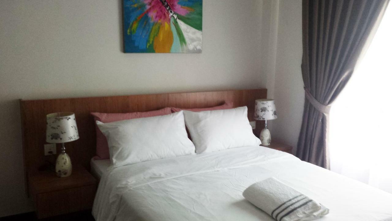 Cherloft@Samsuria Beach Residences Kampung Sungai Ular Bagian luar foto